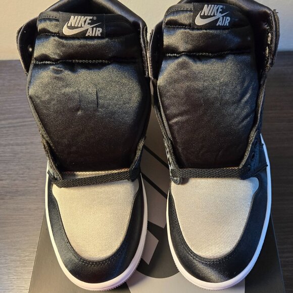 Air Jordan 1 Retro High OG Satin Shadow Women Sz 10 Black Medium Grey FD4810010 - Picture 4 of 11